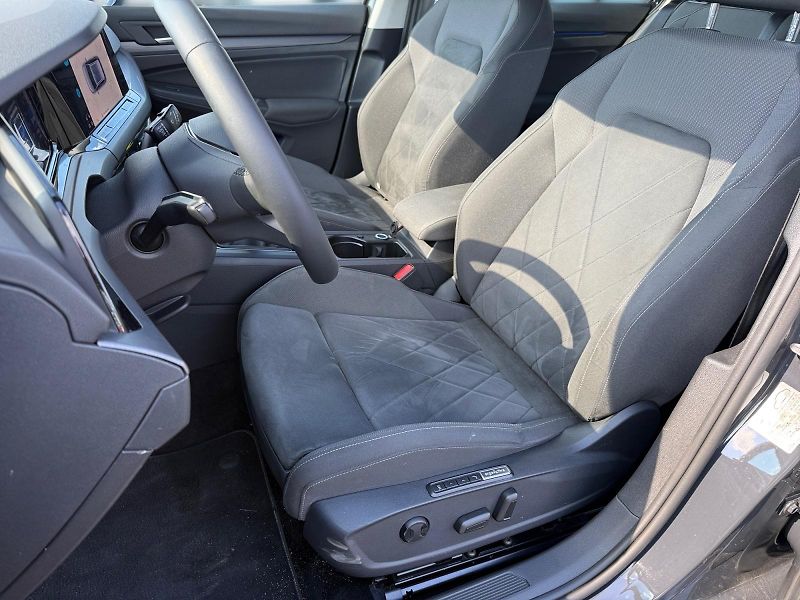 Volkswagen Golf Variant (2022) STYLE 1.5TSI 110kW CZ DPH - fotka 7 z 11
