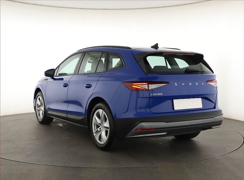 Škoda Enyaq (2024) iV 50 (55 kWh), SoH 94% - fotka 4 z 20