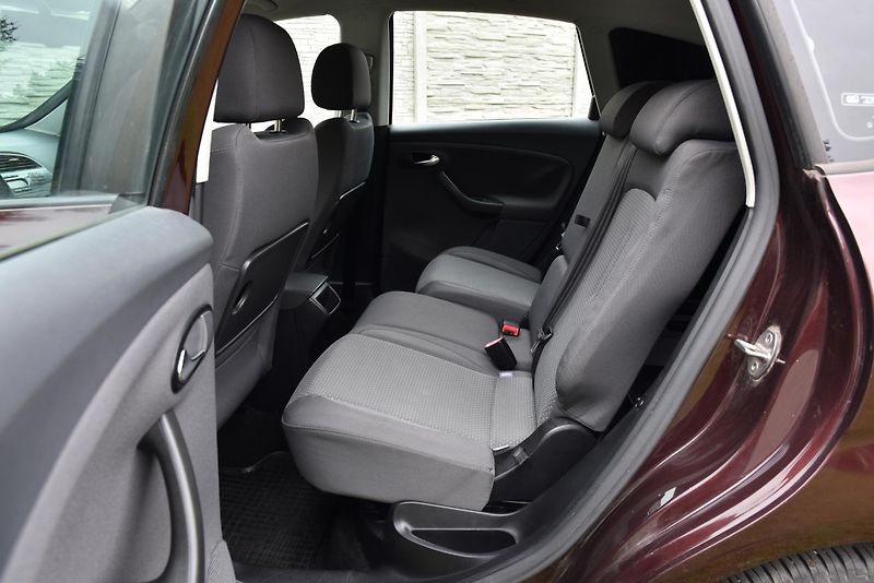 Seat Altea XL 2.0 TDi DSG6,XENON,KLIMA,AL - fotka 30 z 45