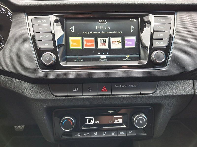 Škoda Fabia (2018) Combi Style 1,0TSi 70kW - fotka 17 z 35