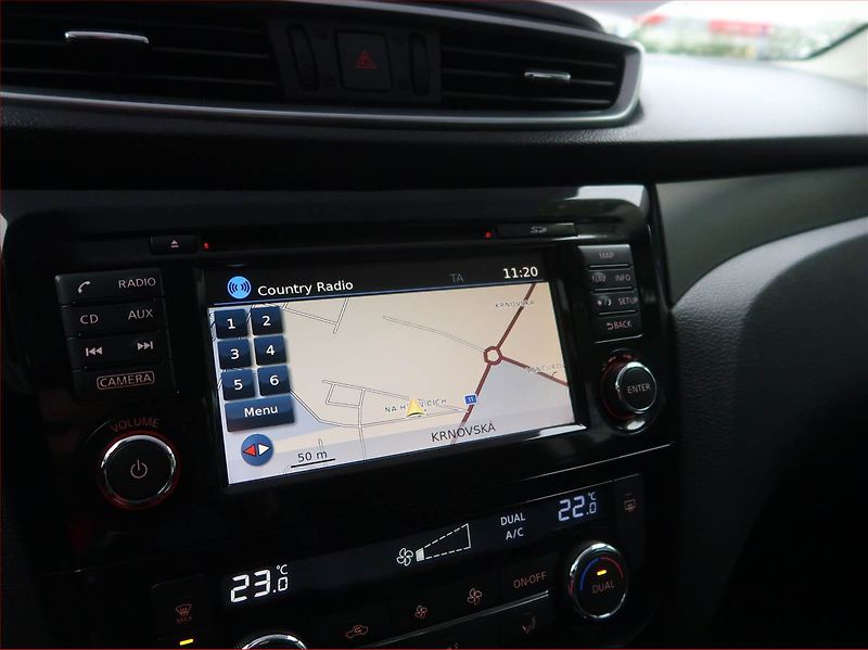 Nissan Qashqai (2017) 1.6 dCi, Automat, Navi - fotka 12 z 16