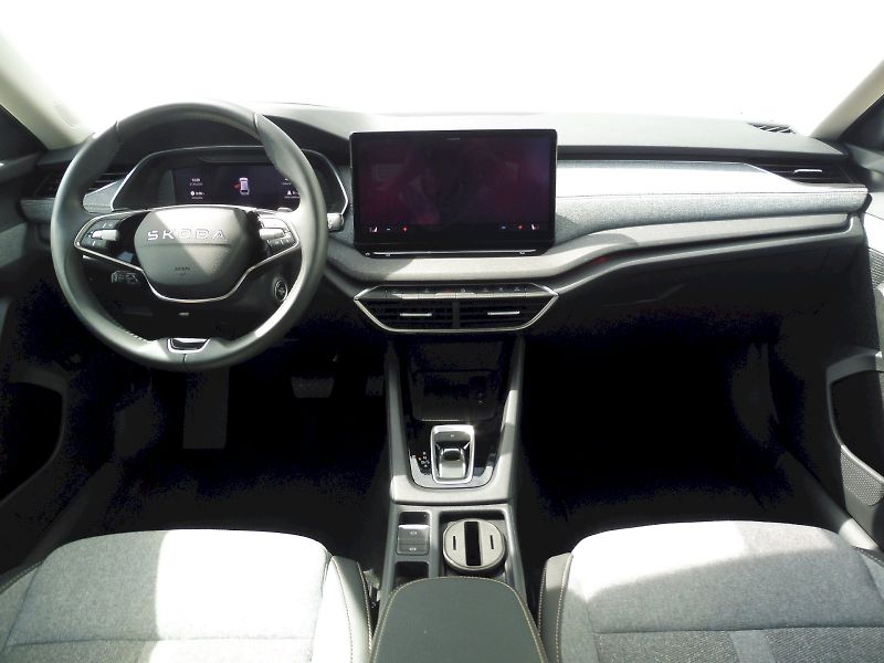 Škoda Octavia (2025) Combi Top Selection 2,0 TDI 11 - fotka 5 z 29