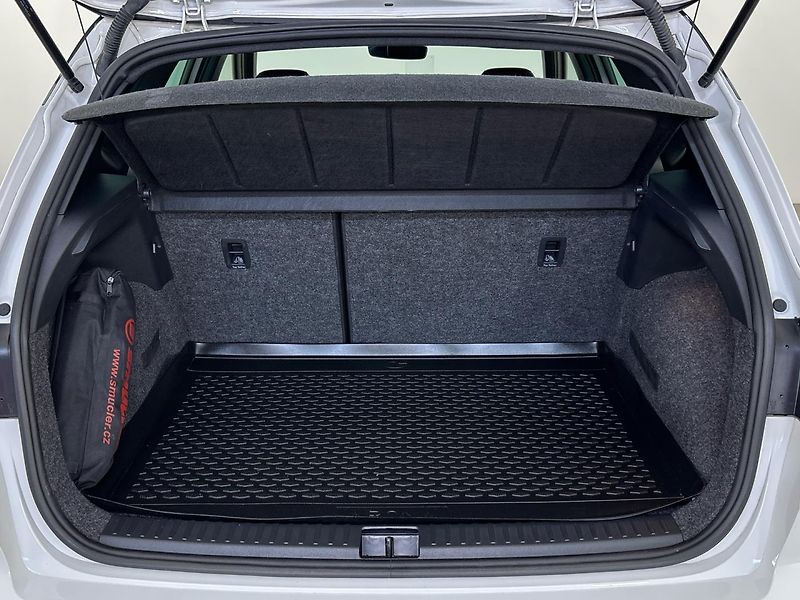 Seat Arona FR - fotka 10 z 27