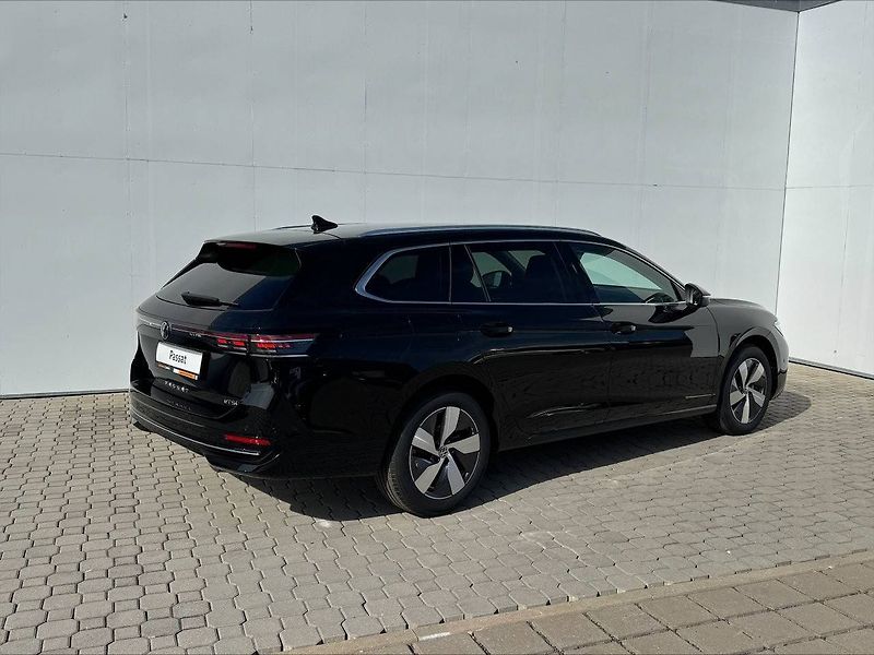 Volkswagen Passat (2026) Style 7DSG mHEV 1,5eTSI - fotka 2 z 6