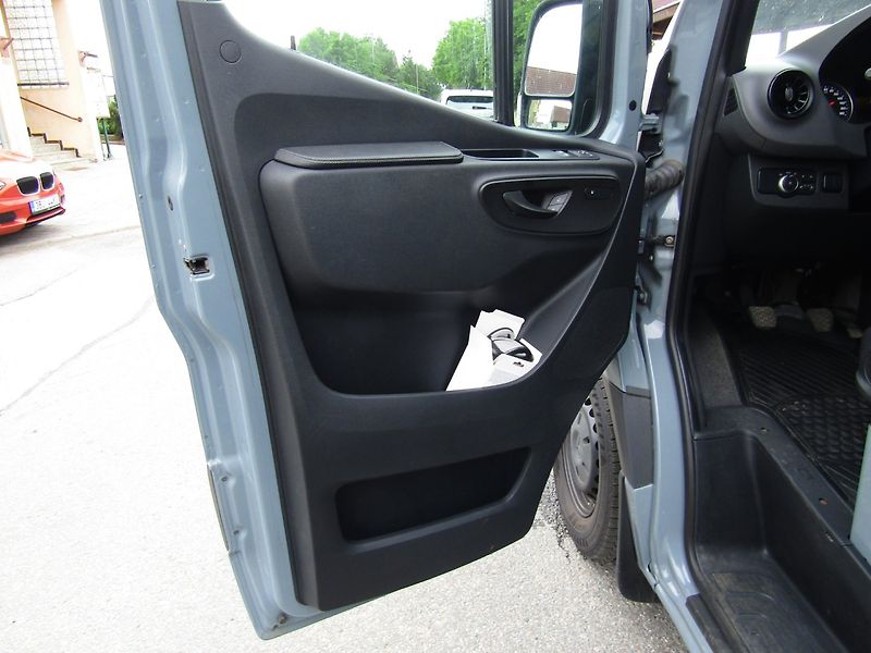 Mercedes-Benz Sprinter (2020) 2.2CDi 120 kW - fotka 11 z 27