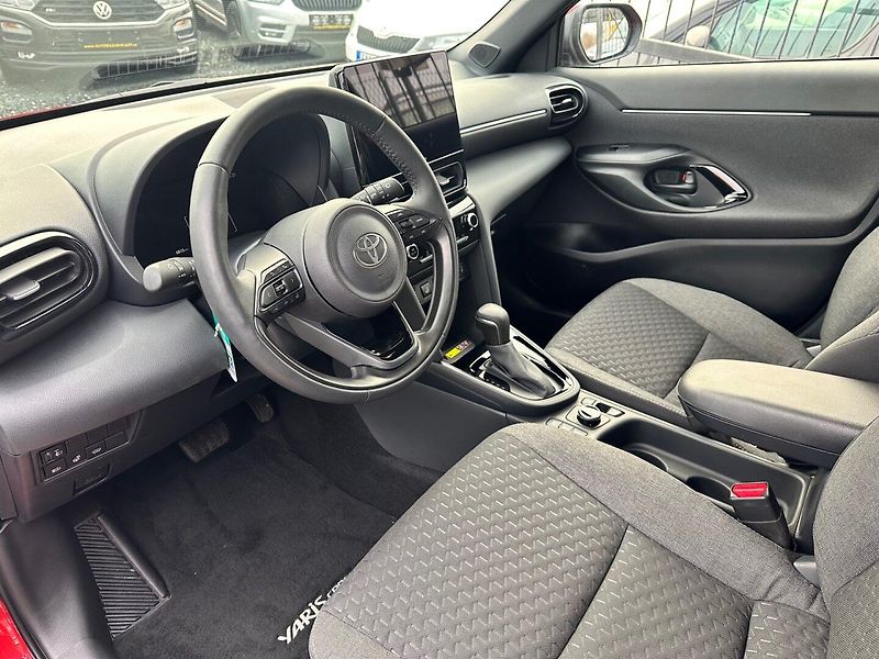 Toyota Yaris Cross (2024) 1.5 HEV e-CVT 4x4 Comfort - fotka 5 z 18