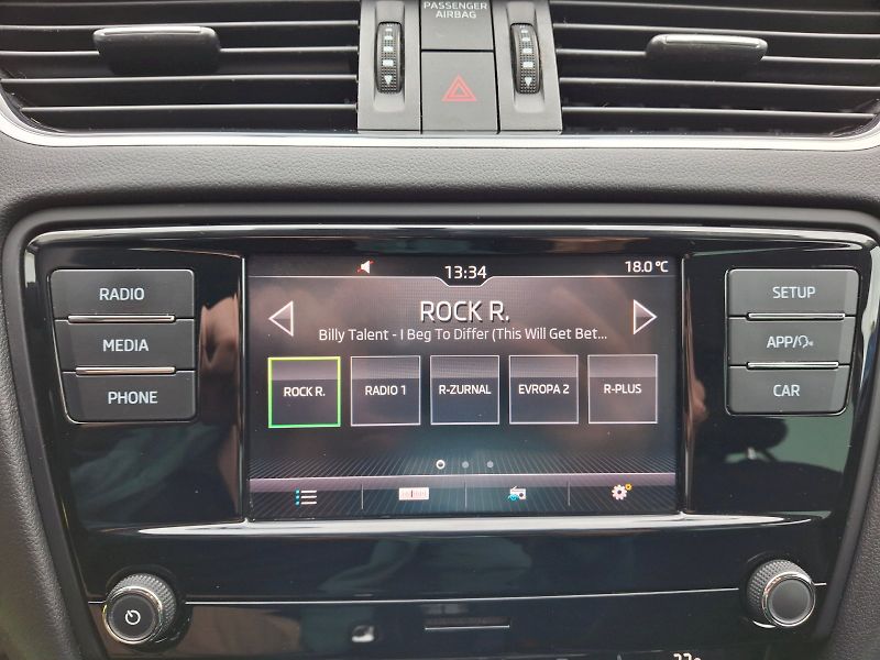 Škoda Octavia (2019) Ambition Plus 1,5TSi 110kW - fotka 21 z 33