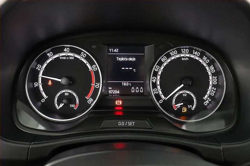 Škoda Fabia (2022) Ambition 1.0 TSI, Serv.kniha - fotka 8 z 13
