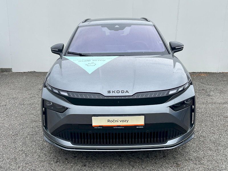 Škoda Enyaq (2025) 82 kWh Sportline 85x - fotka 23 z 29