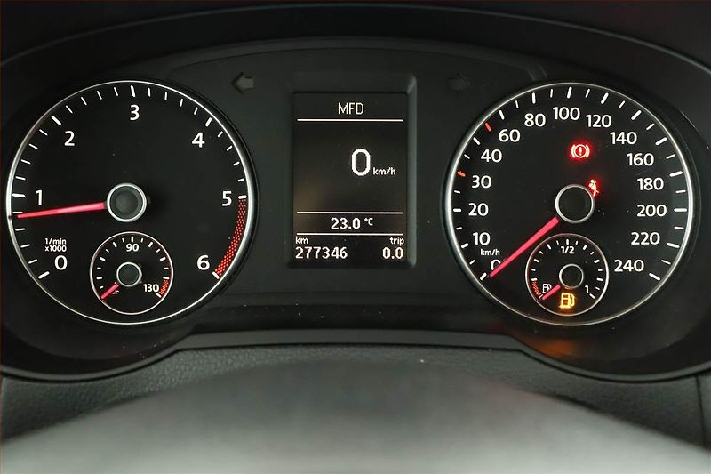Volkswagen Sharan (2011) 2.0 TDI, 7 míst, Tempomat - fotka 8 z 25