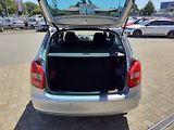 Škoda Fabia (2011) KOMBI 1.2 TSi AMBIENTE - náhled 16
