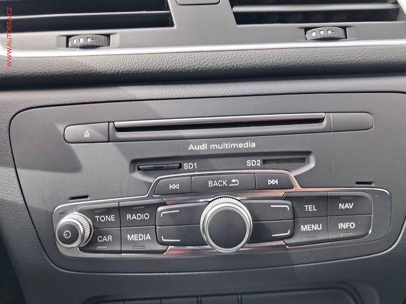 Audi Q3 (2017) 1.4 TFSi, Bixen, navi - fotka 14 z 18
