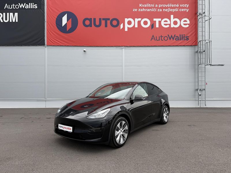 Tesla Model Y SR RWD LFP 220kW 1.Maj DPH - fotografie inzerátu