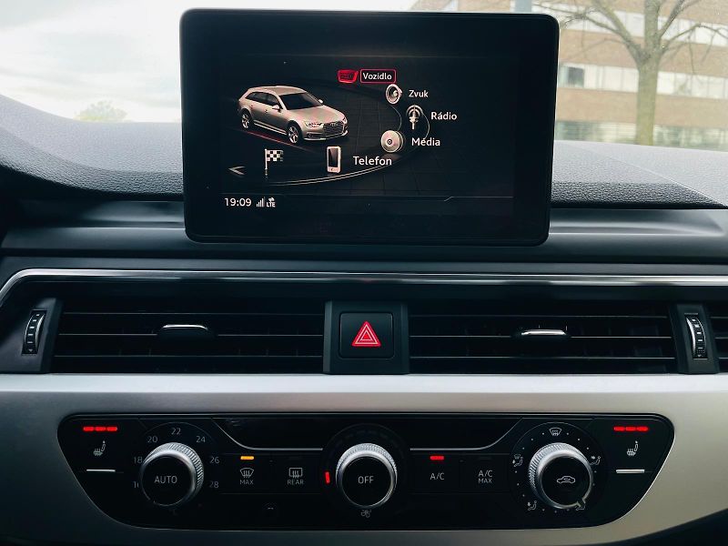 Audi A4 Avant 2.0TD AUT VÝHŘEV SENZORY - fotka 36 z 48