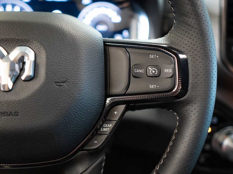 Dodge RAM (2024) 5.7 eTorque Sport Lift Edition - fotka 21 z 35