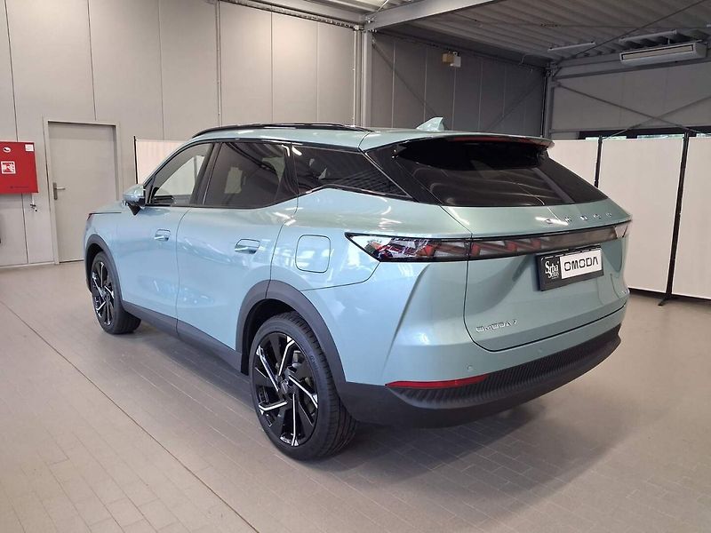 Omoda 7 (2026) Luxury 1.5 tGDI PHEV - fotka 3 z 30
