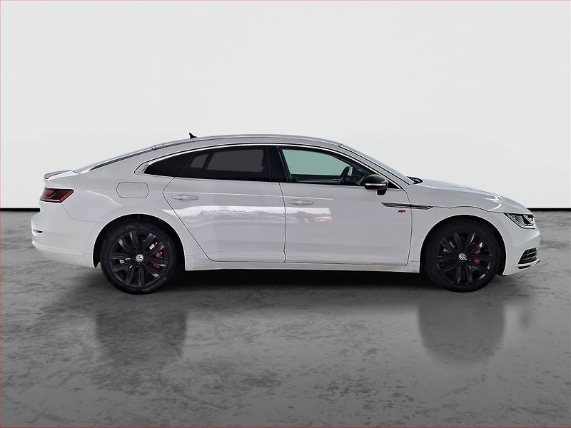 Volkswagen Arteon (2018) 1.5 TSI, Tempomat - fotka 6 z 21