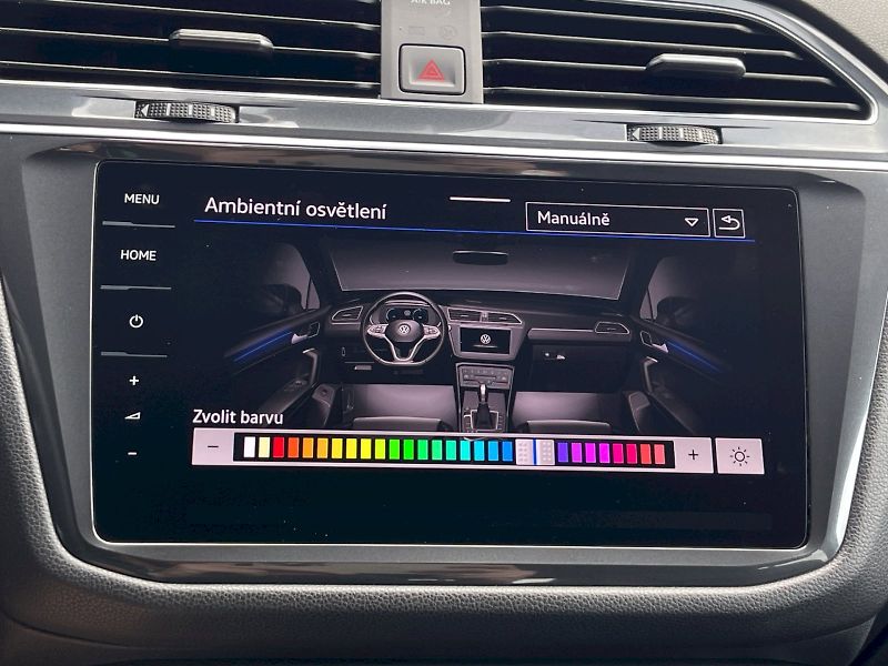 Volkswagen Tiguan Allspace (2023) R-Line 2.0 TSI 140 kW 4MOTION - fotka 19 z 35
