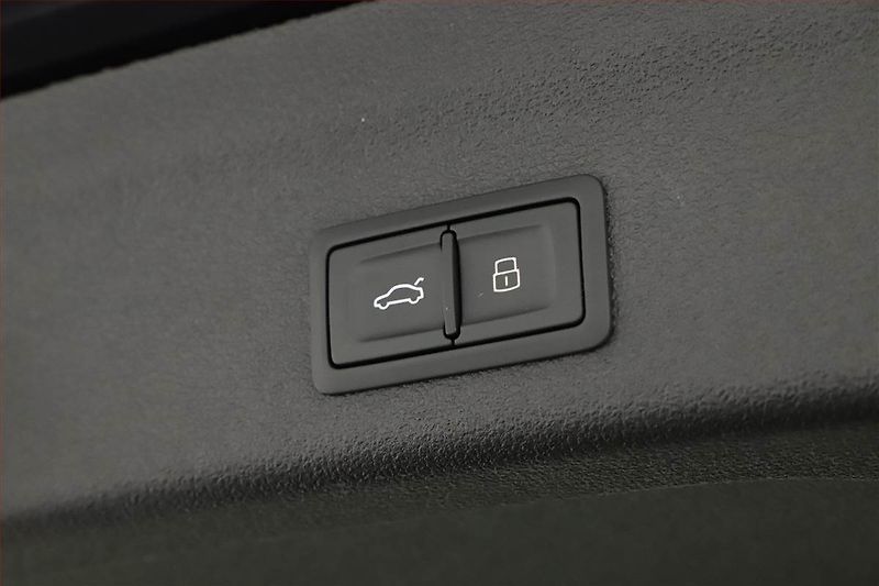 Audi A6 (2020) 50 TDI - fotka 26 z 28