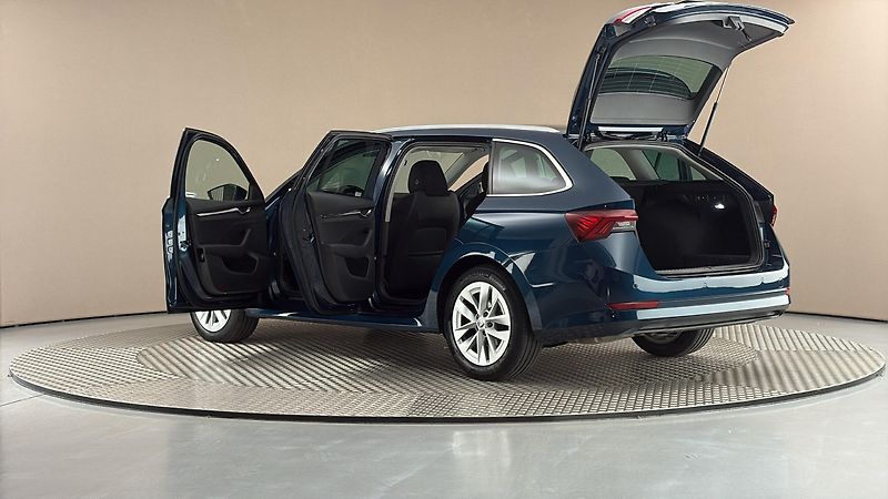 Škoda Octavia 2.0 TDI DSG 4x4 Style Combi - fotka 7 z 29