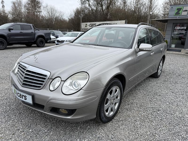 Mercedes-Benz Třídy E E 220CDi Manuál - fotka 1 z 17