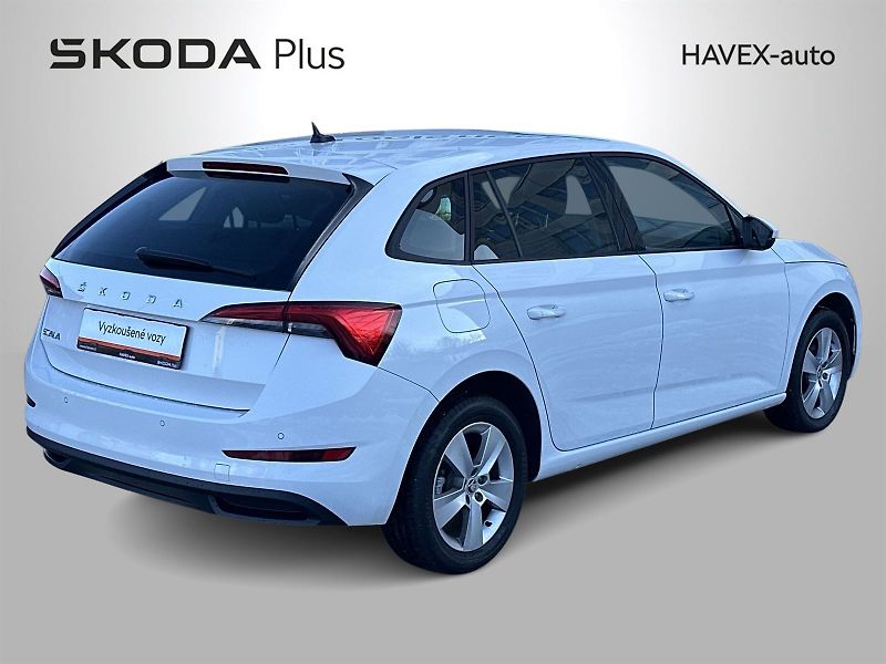 Škoda Scala (2022) 1.5 TSI Ambition - fotka 2 z 24