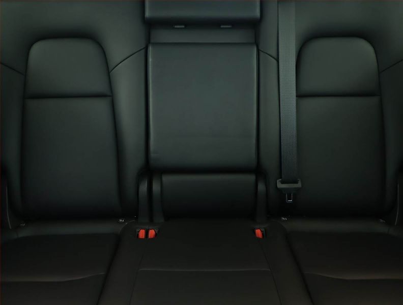 Tesla Model Y (2023) Long Range AWD 79kWh, SoH 92% - fotka 10 z 21