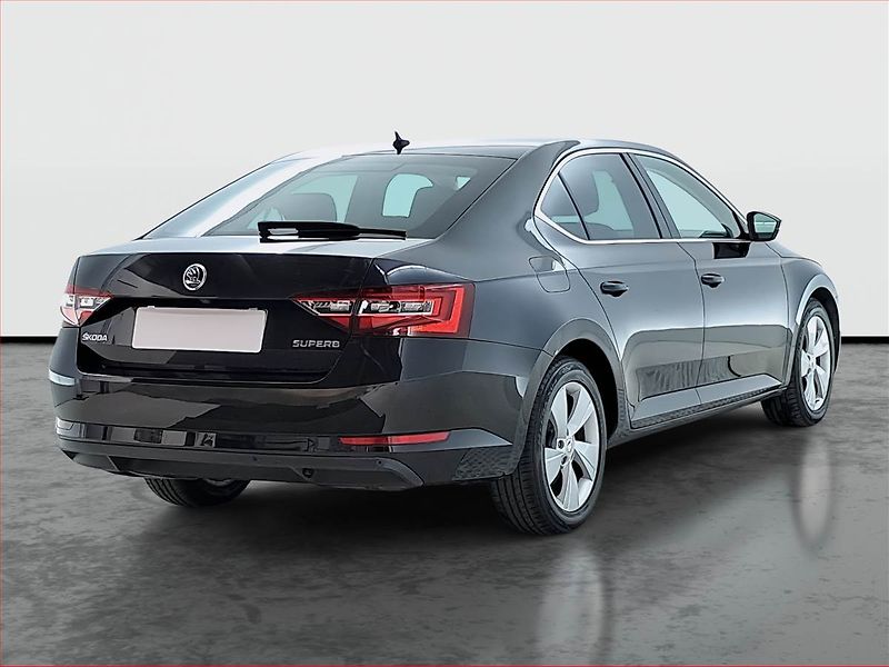 Škoda Superb (2018) 1.6 TDI, Automat, Kůže - fotka 5 z 22