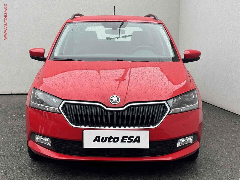 Škoda Fabia (2019) 1.0 TSI, ČR, LED, AC, temp - fotka 2 z 17