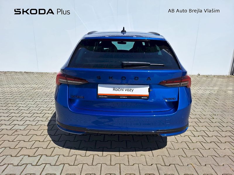 Škoda Octavia (2025) COMBI / 1.5 TSI M-HEV / 110 kW - fotka 9 z 30