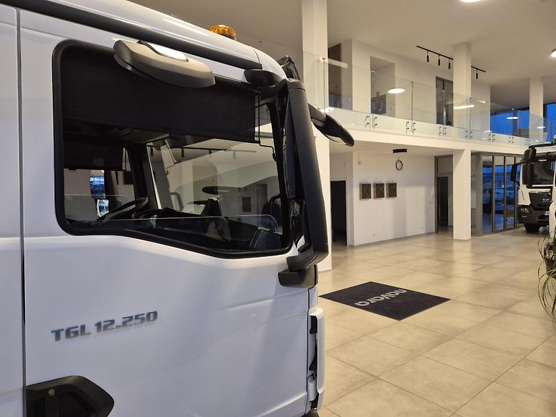 MAN TGL 12.250 NOSIČ KONTEJNERU TAŽNÉ  - fotka 15 z 23