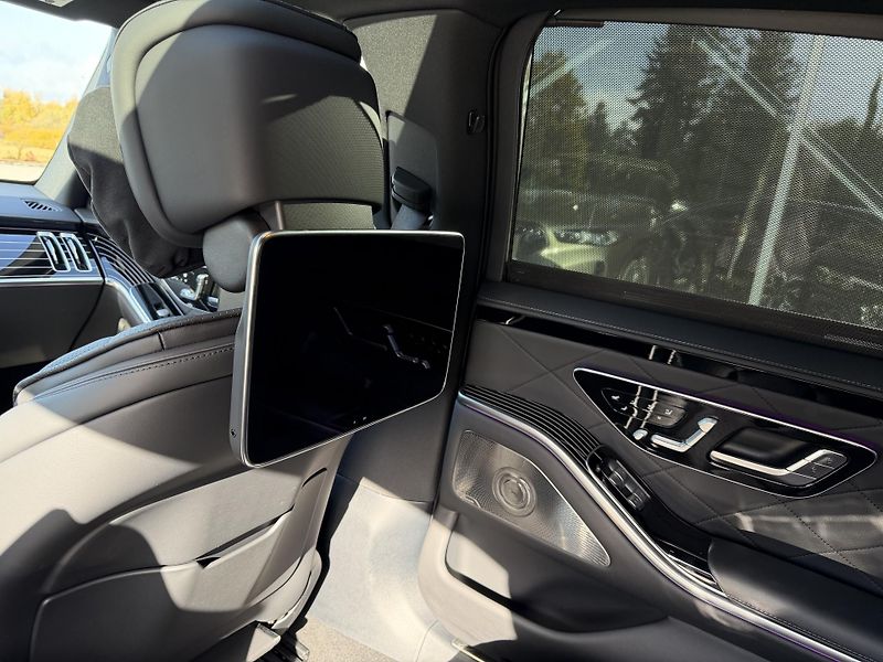 Mercedes-Benz Třídy S (2025) S450d 270kW AMG LONG TV NT R21 - fotka 26 z 50
