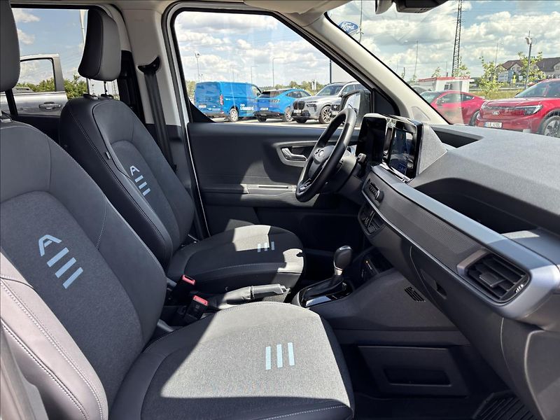Ford Tourneo Courier 1,0 EcoBoost 91 kW Active AUT - fotka 21 z 44