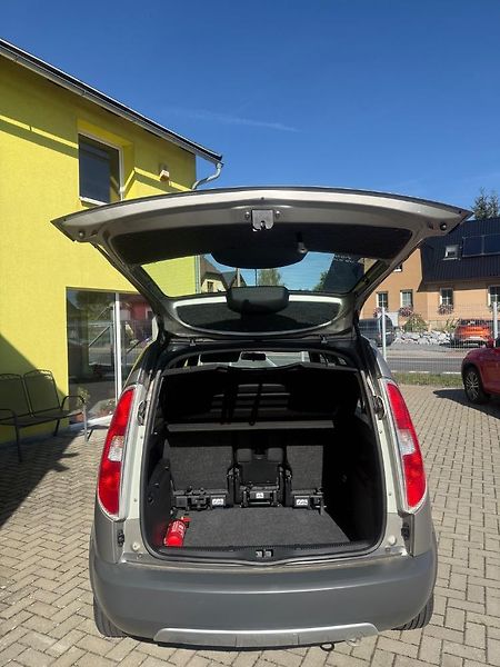 Škoda Roomster (2011) SCOUT 1,2 TSi SERVISKA - fotka 13 z 33