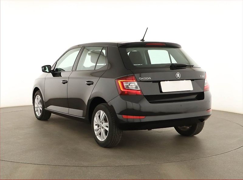 Škoda Fabia (2018) 1.0 TSI, Serv.kniha, Tempomat - fotka 4 z 13