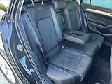 Volkswagen Passat 2,0 TDi DSG ELEGANCE MATRIX - náhled 19