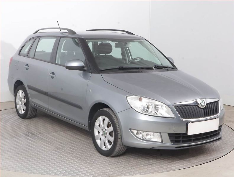 Škoda Fabia (2012) 1.2 TSI, Automat, Serv.kniha - fotografie inzerátu