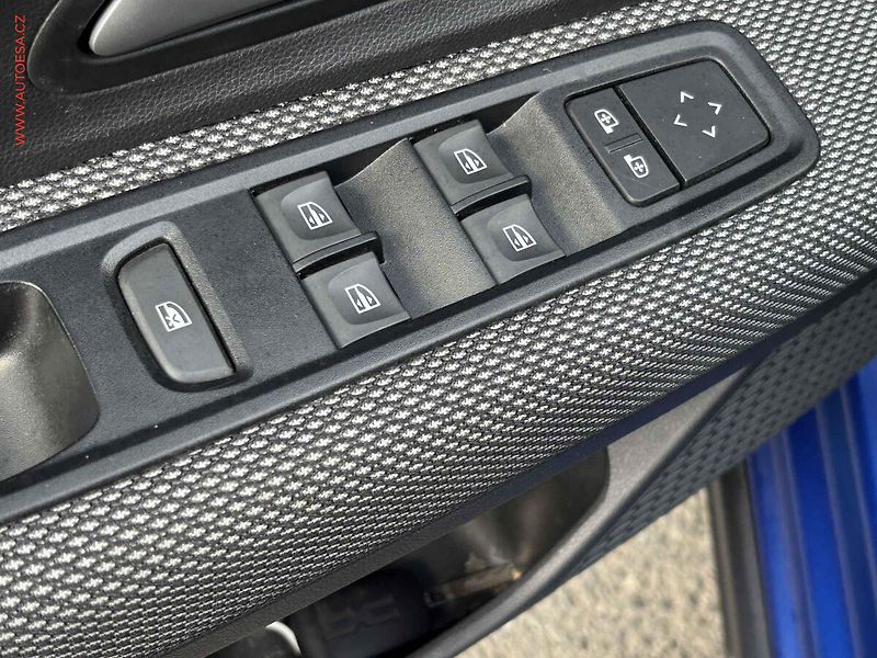 Dacia Sandero (2024) 1.0TCe, 1.maj,ČR, AC, tempo - fotka 11 z 16