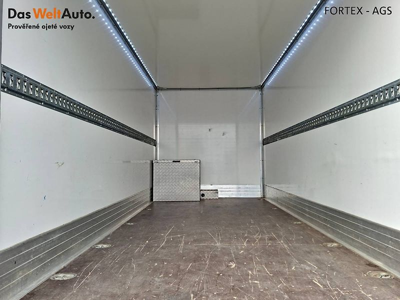 Volkswagen Crafter (2019) 35 2.0 TDI,130kW,4Motion,Park. - fotka 24 z 29