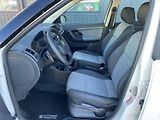 Škoda Fabia 1.4i 63kW - KLIMATIZACE - PDC - náhled 11
