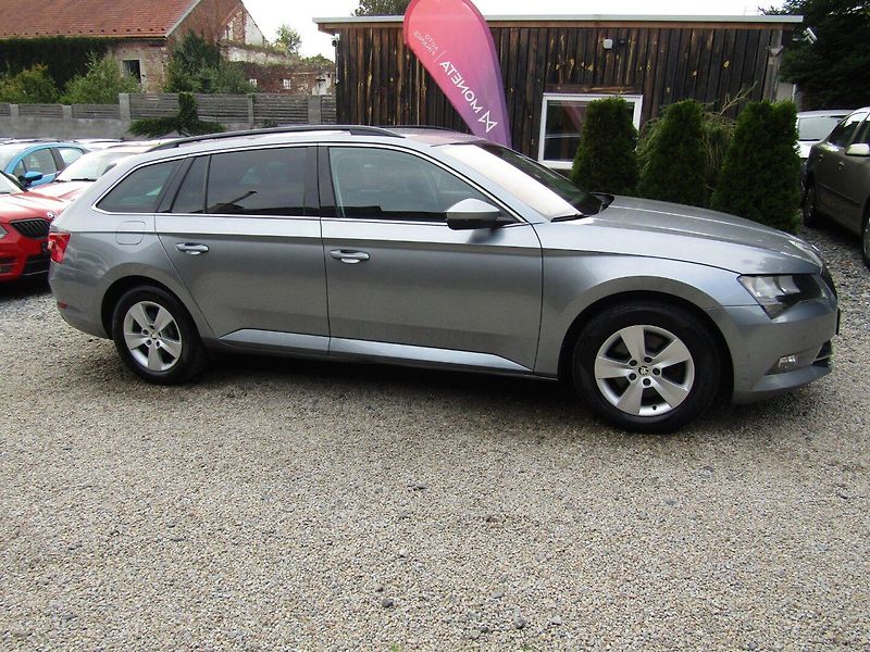 Škoda Superb (2017) 1.6 TDI 88kW - fotka 8 z 40