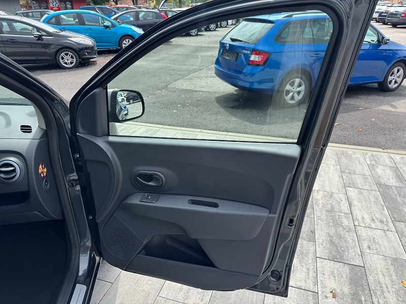 Dacia Lodgy (2017) Stepway 1.5 DCI 79kW - fotka 24 z 29