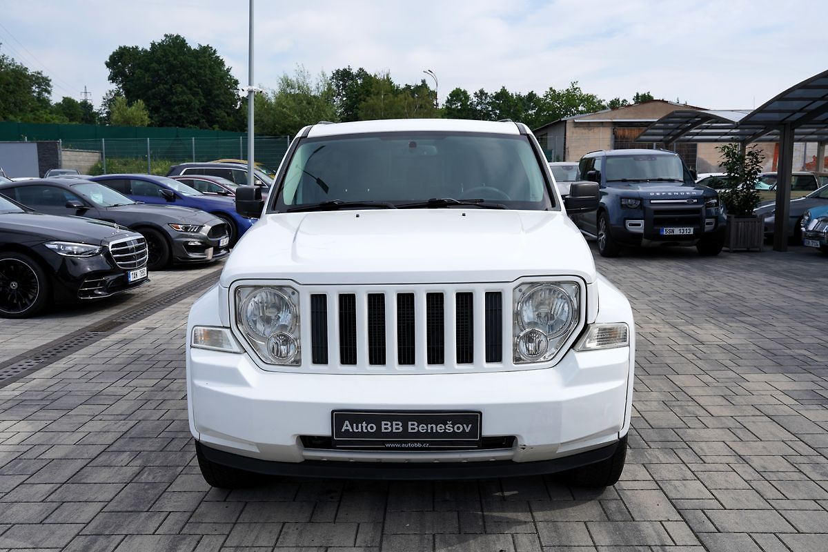 Jeep Cherokee 2.8 CRD L/automat/tažné/klima/