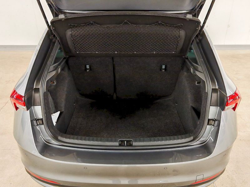 Škoda Scala (2025) 1.0 TSI 85 kW DSG Monte Carlo - fotka 28 z 29