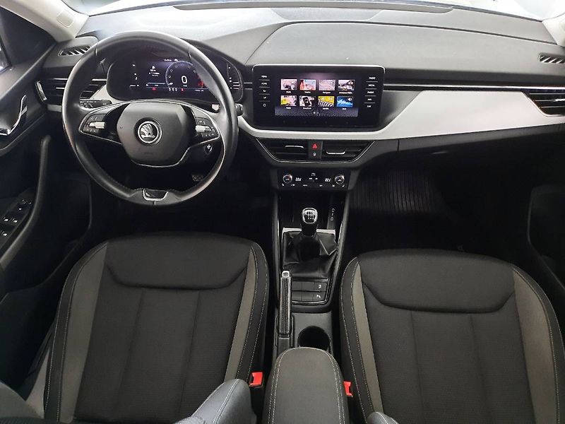 Škoda Scala (2022) Ambition 1.0 TSI (81kW/110k) - fotka 5 z 23