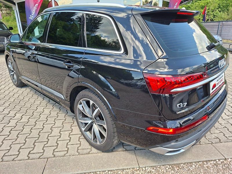 Audi Q7 (2022) 50TDI 210kW S-LINE -1.MAJ.-DPH - fotka 6 z 37