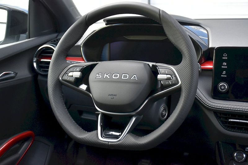 Škoda Fabia (2025) Monte Carlo 1,0 TSI 85 kW 6° m - fotka 14 z 33