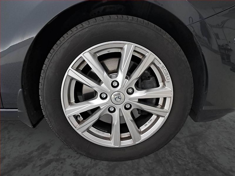 Hyundai i30 (2022) 1.5 T-GDI MHEV, Serv.kniha - fotka 14 z 17