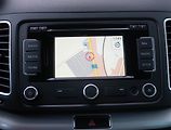 Volkswagen Sharan (2015) 2.0 TDI, Automat, 7 míst, Navi - náhled 16