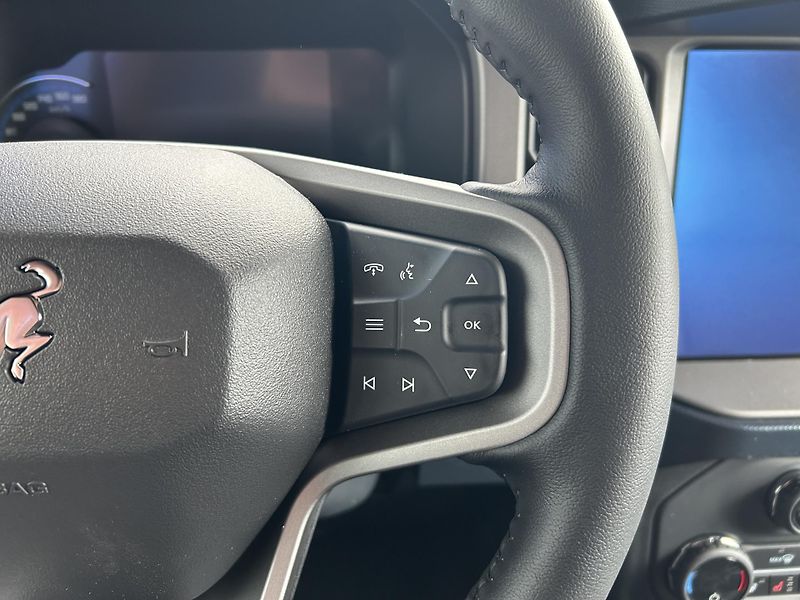 Ford Bronco 2.7 EcoBoost 246kW OUTER BANKS - fotka 19 z 32